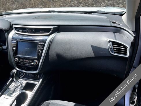 Used 2021 Nissan Murano SV FWD image 14