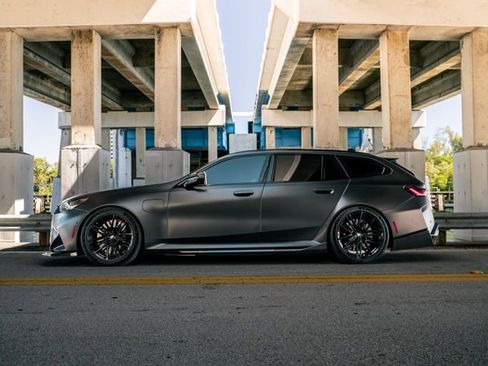 Used 2026 BMW M5 Touring w/ M Driver's Package image 4