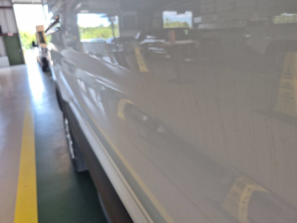 Used 2023 Ford E-Transit Medium Roof RWD image 20