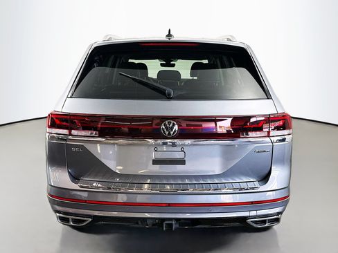 Used 2024 Volkswagen Atlas SEL Premium R-Line AWD/4WD image 6