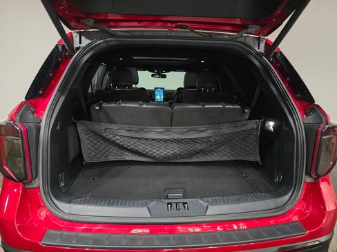 Used 2020 Ford Explorer ST w/ ST Street Pack image 42