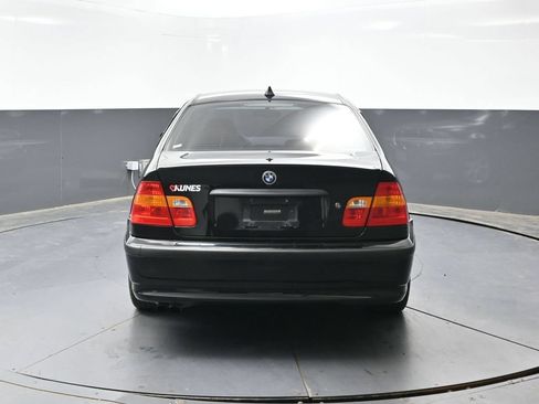 Used 2002 BMW 325i Sedan RWD image 10