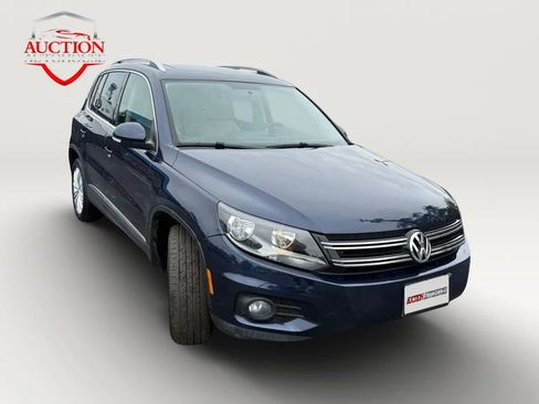 Used 2013 Volkswagen Tiguan SEL image 4
