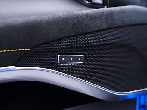 Used 2025 Lotus Emira image 39