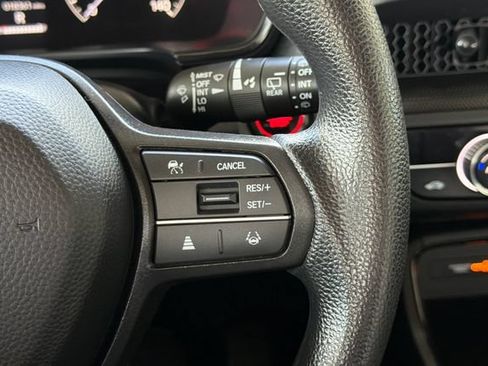 Certified 2023 Honda CR-V EX image 30