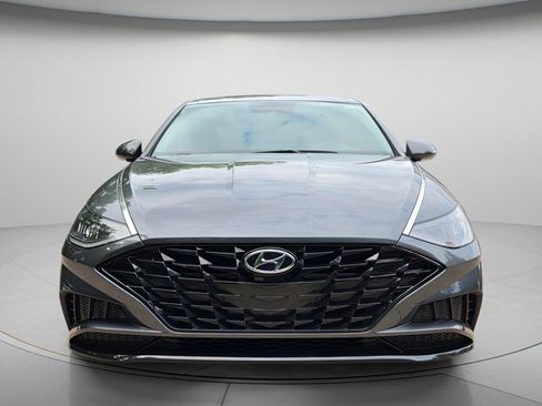 Used 2023 Hyundai Sonata SEL w/ Convenience Package FWD image 4