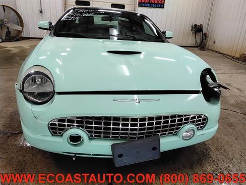 Used 2004 Ford Thunderbird RWD image 7