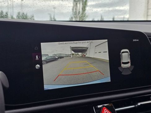 Certified 2024 Kia Niro Wind w/ Wind Preserve Package FWD image 30