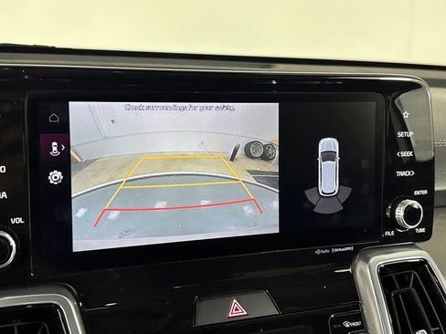 Used 2022 Kia Sorento SX image 19