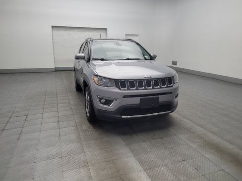 Used 2018 Jeep Compass Limited w/ Navigation Group AWD/4WD image 13