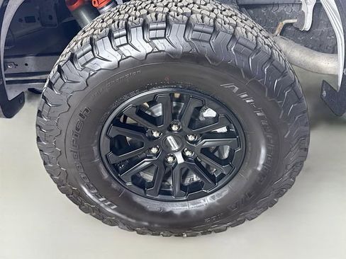 Used 2024 Ford F150 Raptor image 21