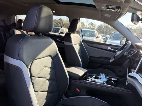 New 2026 Volkswagen Atlas Peak Edition AWD/4WD image 21