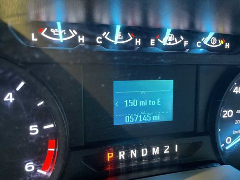 Used 2023 Ford E-350 and Econoline 350 Super Duty w/ Power Windows & Locks Group image 12