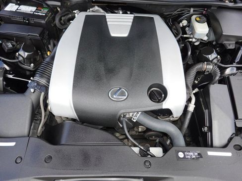 Used 2013 Lexus GS 350 w/ Luxury Pkg RWD image 28