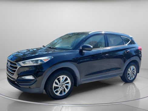 Used 2016 Hyundai Tucson SE w/ Option Group 02 image 1