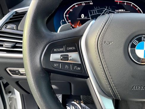 Used 2023 BMW X5 xDrive40i w/ Parking Assistance Package image 21