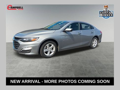 Used 2024 Chevrolet Malibu LT image 1