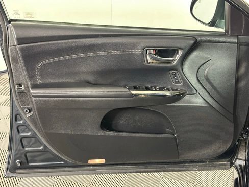 Used 2017 Toyota Avalon XLE Premium image 37