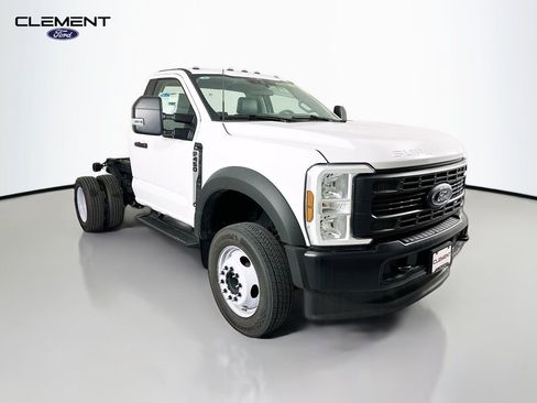 New 2025 Ford F450 XL image 3