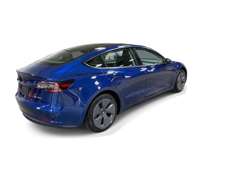 Certified 2022 Tesla Model 3 Long Range AWD/4WD image 6