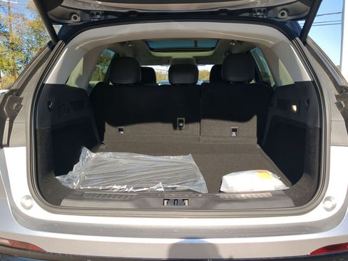 New 2026 Lincoln Nautilus Premier w/ Equipment Group 102A image 23