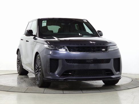 New 2026 Land Rover Range Rover Sport SV AWD/4WD image 9