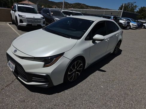 Used 2020 Toyota Corolla SE w/ Carpet Mat Package (TMS) FWD image 1