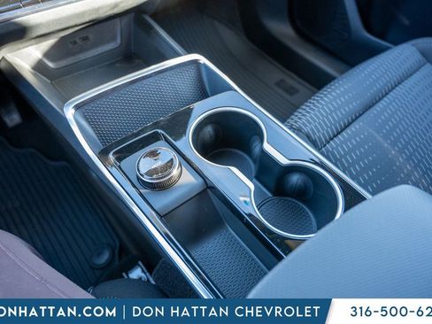 New 2026 Chevrolet Equinox LT image 12