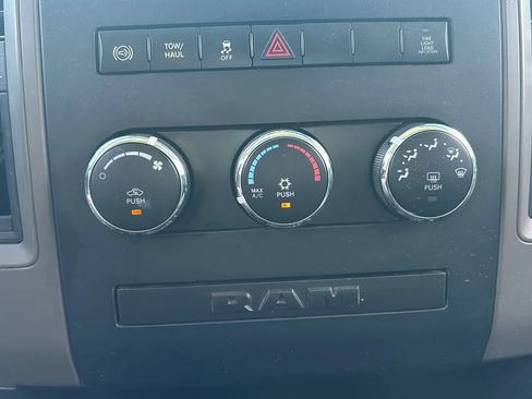 Used 2012 RAM 2500 ST w/ Chrome Appearance Group AWD/4WD image 23