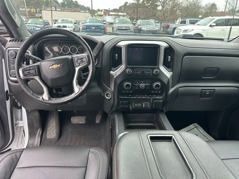 Used 2020 Chevrolet Silverado 2500 LTZ w/ LTZ Plus Package image 13