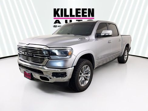 Used 2019 RAM 1500 Laramie AWD/4WD image 3