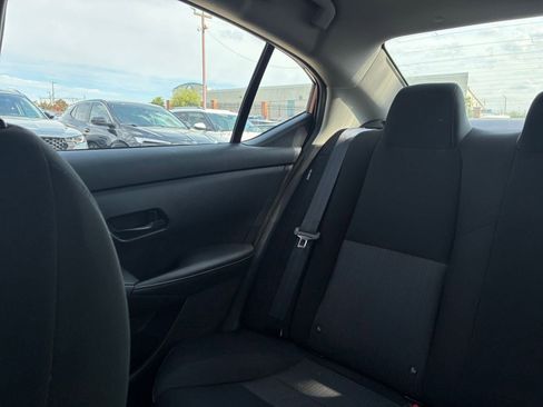 Used 2025 Nissan Sentra SV FWD image 34