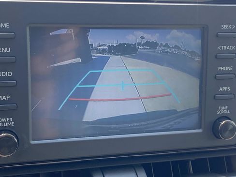 Used 2019 Toyota RAV4 XLE w/ Convenience Package FWD image 23