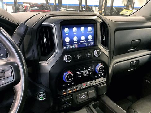 Used 2020 GMC Sierra 1500 Denali w/ Denali Premium Package image 18