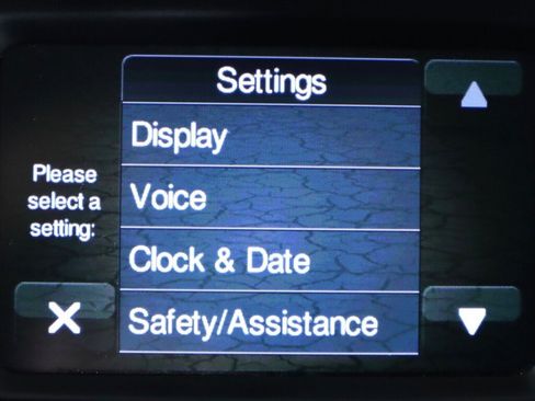 Used 2016 Jeep Cherokee Sport AWD/4WD image 17