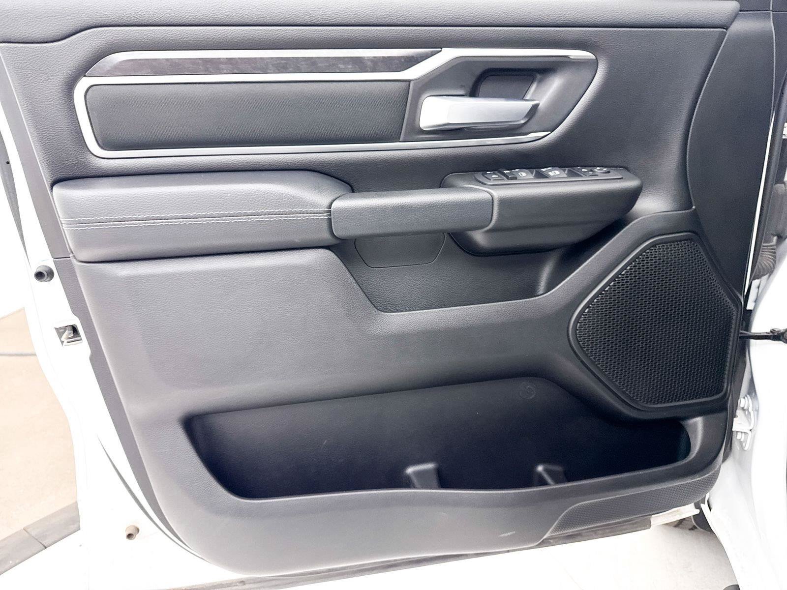 Used 2023 RAM 1500 Big Horn AWD/4WD image 25