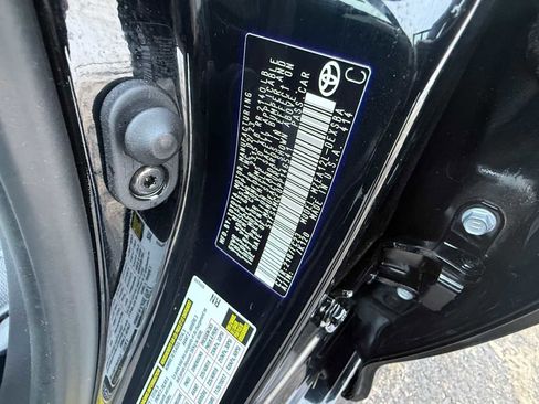 Used 2023 Toyota Corolla SE image 27