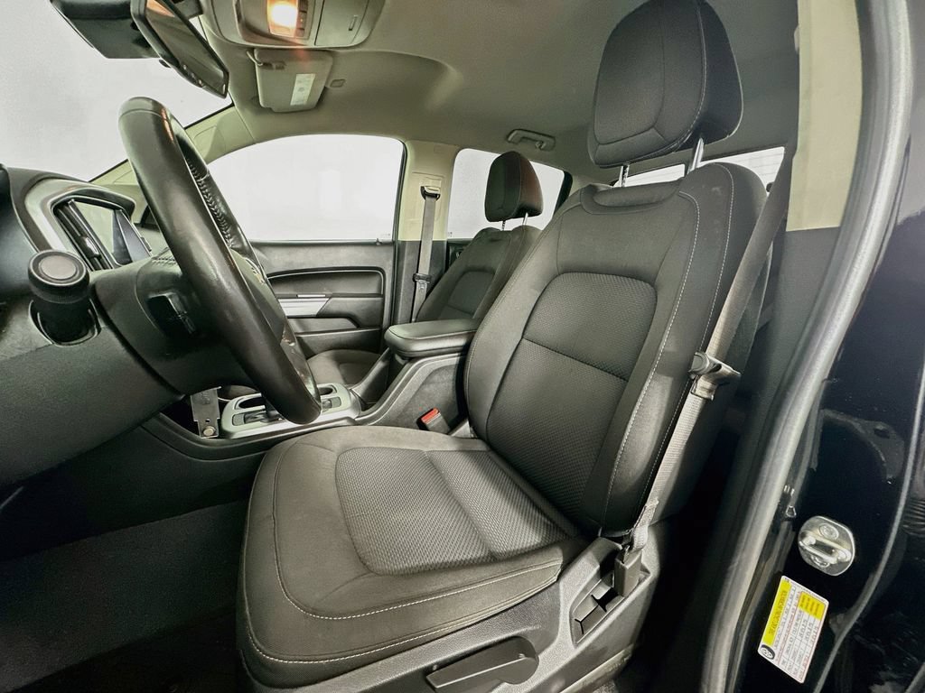 Used 2020 Chevrolet Colorado LT w/ Safety Package AWD/4WD image 22