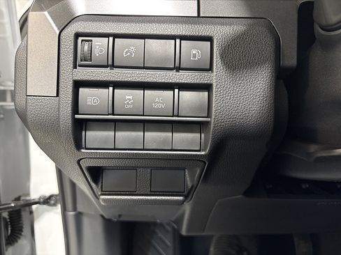 New 2026 Toyota 4Runner 4WD image 17