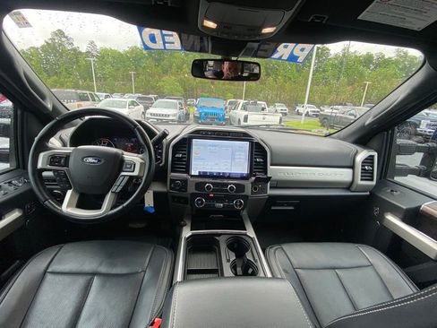 Certified 2022 Ford F250 Lariat w/ Black Appearance Package AWD/4WD image 25