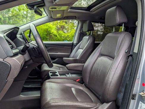 Used 2019 Honda Odyssey EX-L image 16