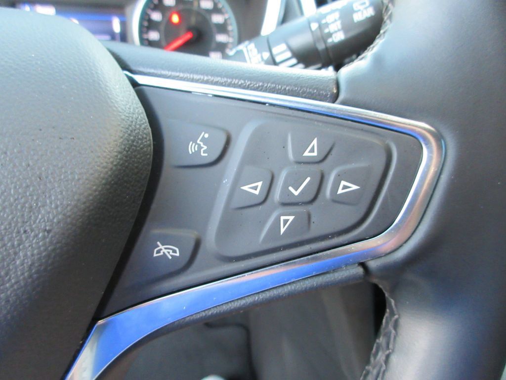 Certified 2024 Chevrolet Equinox LT AWD/4WD image 26