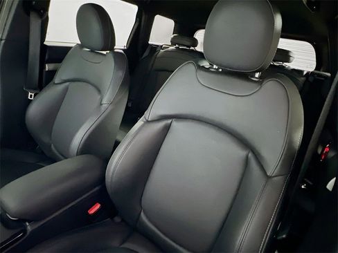 Used 2023 MINI Cooper Clubman John Cooper Works image 11