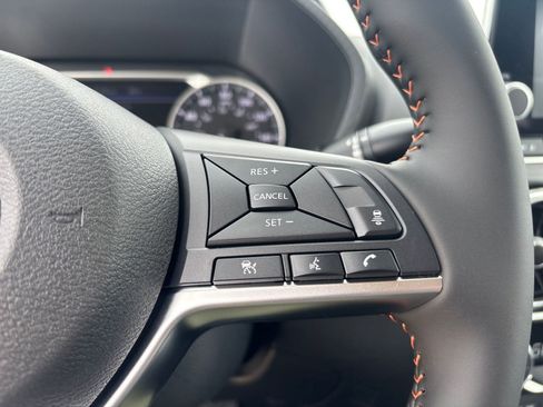 New 2025 Nissan Sentra SR image 25