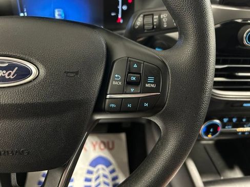 Used 2025 Ford Escape Active AWD/4WD image 27