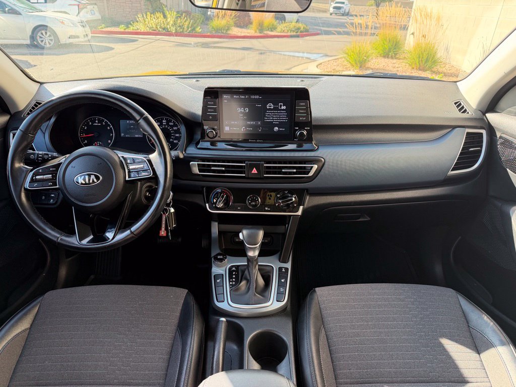 Used 2021 Kia Seltos S AWD/4WD image 13