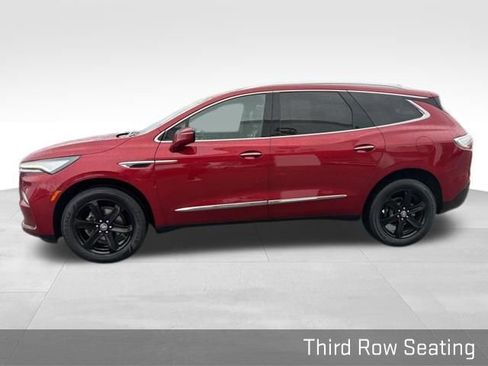 Used 2023 Buick Enclave Essence w/ Sport Touring Edition image 9