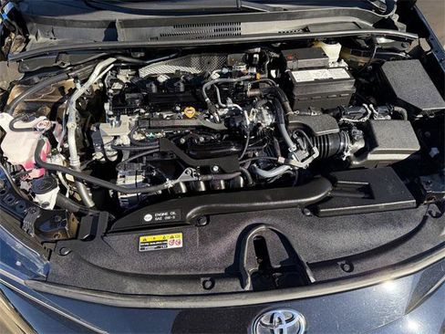 Certified 2025 Toyota Corolla SE image 24