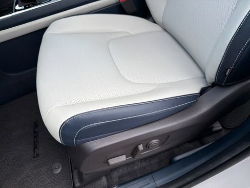 New 2026 Kia Carnival SX Prestige FWD image 19