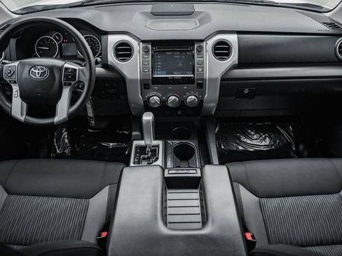 Used 2016 Toyota Tundra SR5 w/ SR5 Upgrade Package image 18